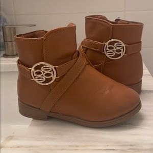 Bebe girls boots